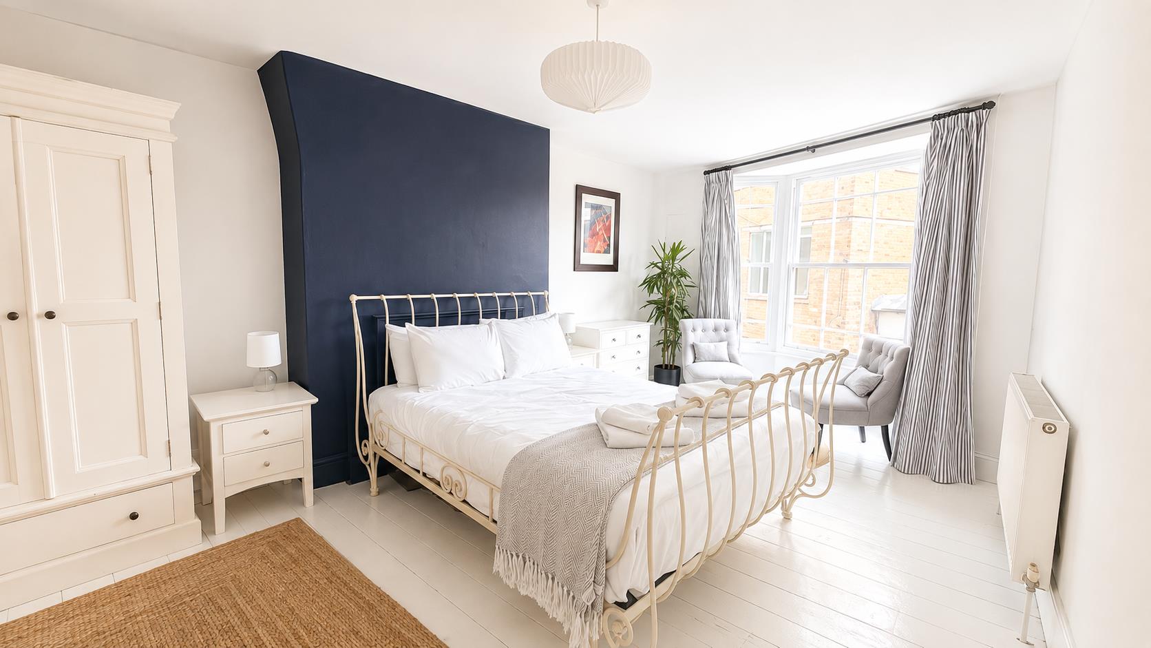 3 bed property in Prospect Place, Hastings